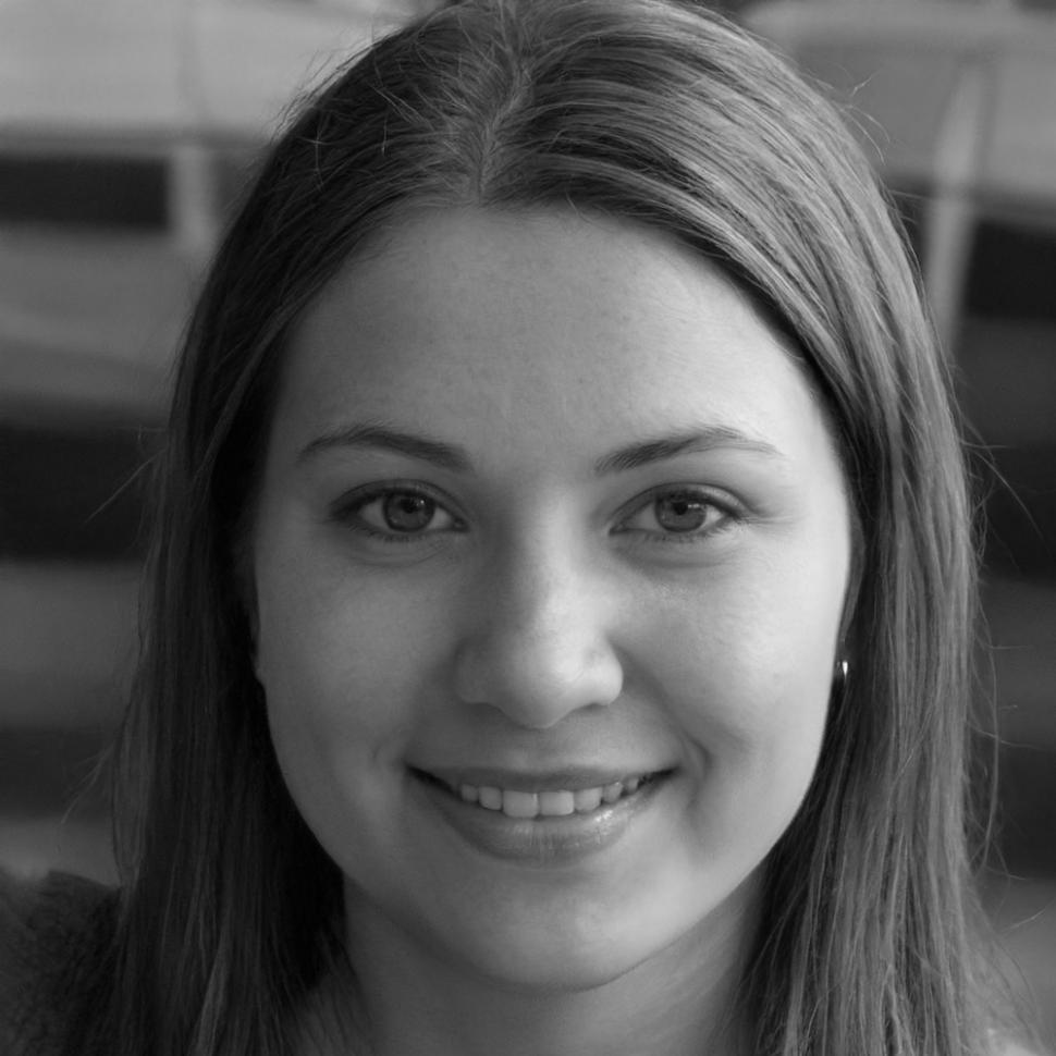 Sarah Wittmann, Senior Analyst